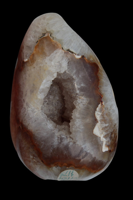 Agate geode 470g Rocks and Things