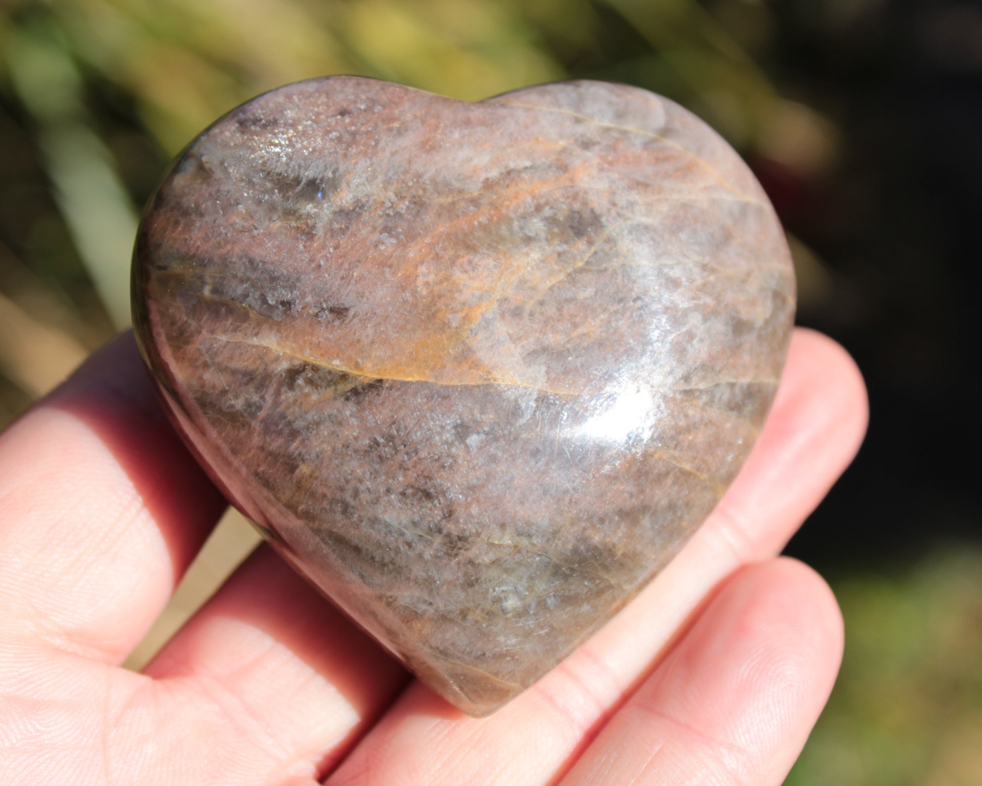 Black Moonstone heart 132g Rocks and Things