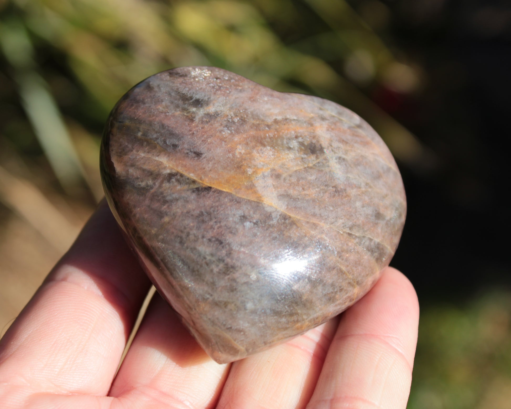 Black Moonstone heart 132g Rocks and Things