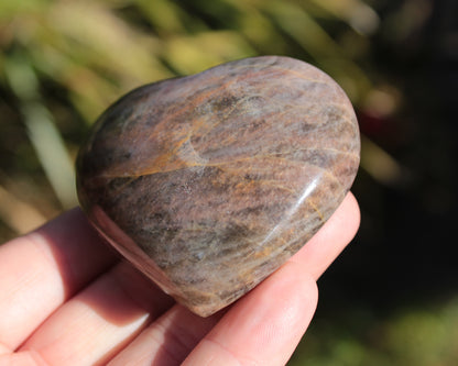 Black Moonstone heart 132g Rocks and Things