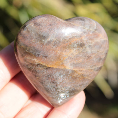 Black Moonstone heart 132g Rocks and Things