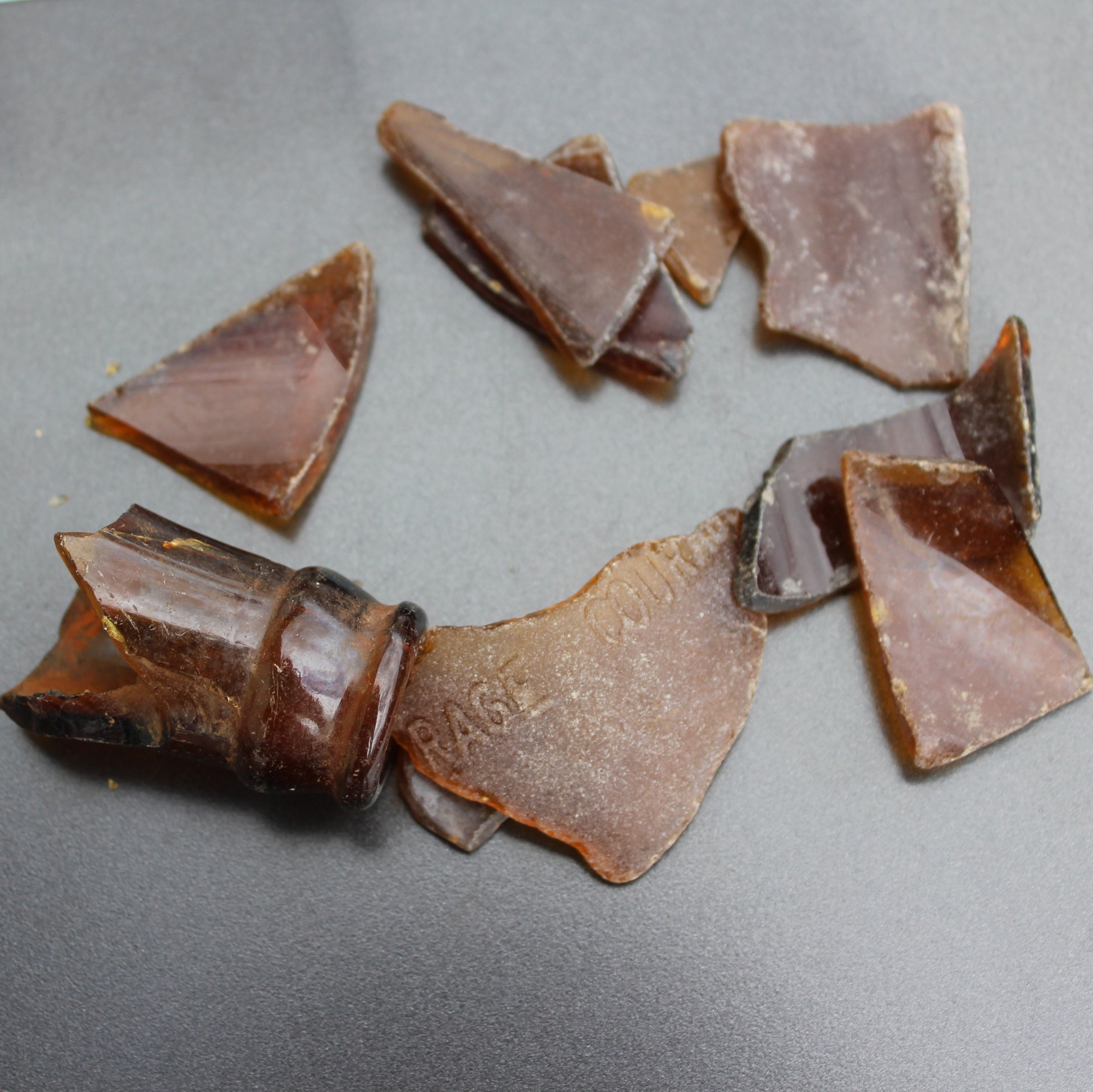 Beer bottle river glass finds from Reedy Creek, Eldorado, Victoria, 11 pieces Rocks and Things