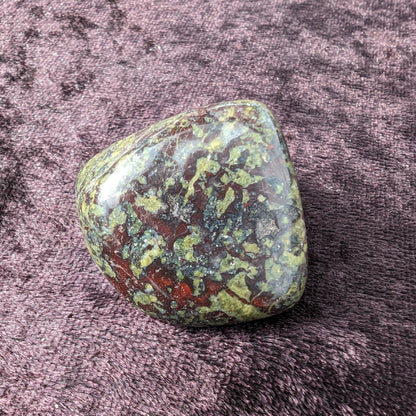 Dragons Blood Stone Jasper polished 40g