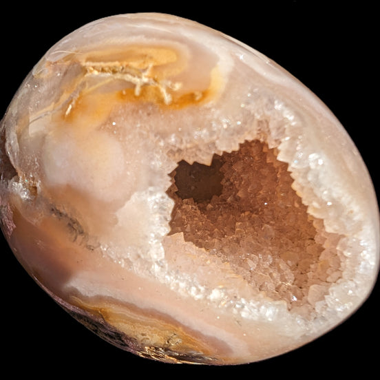Agate crystal cave geode 500g in sunlight - Rocks and Things Store