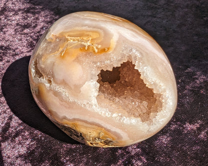 Agate crystal cave geode 500g Rocks and Things