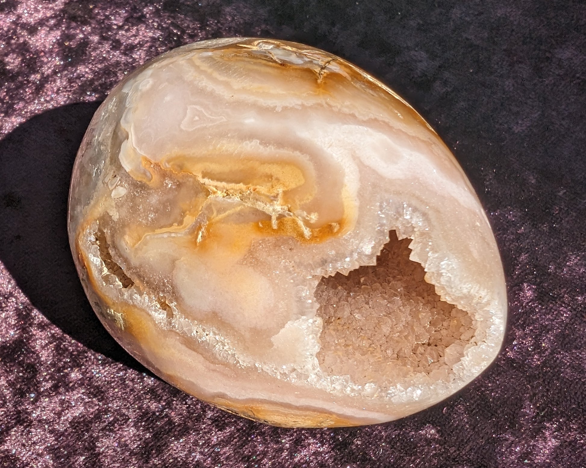 Agate crystal cave geode 500g Rocks and Things