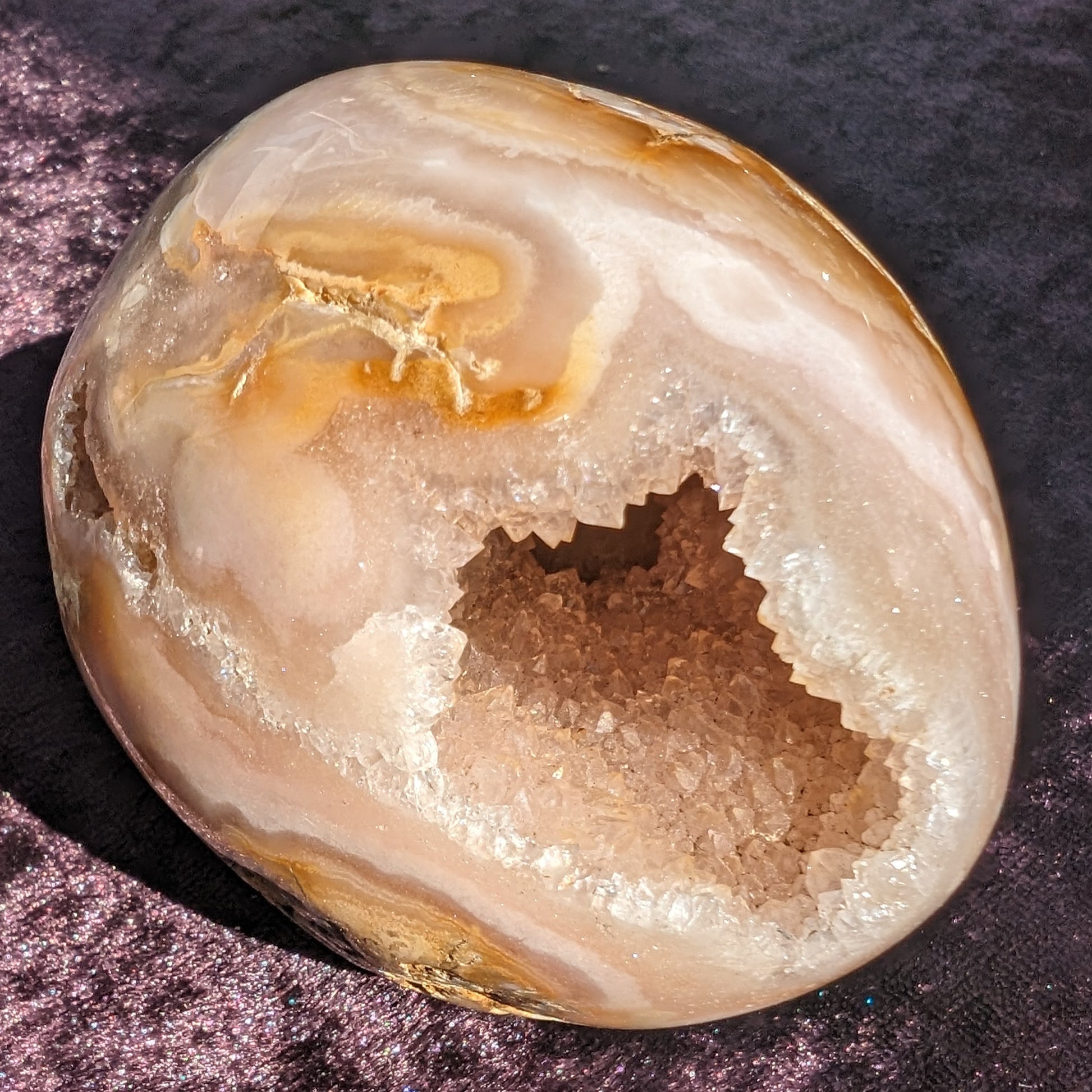 Agate crystal cave geode 500g Rocks and Things