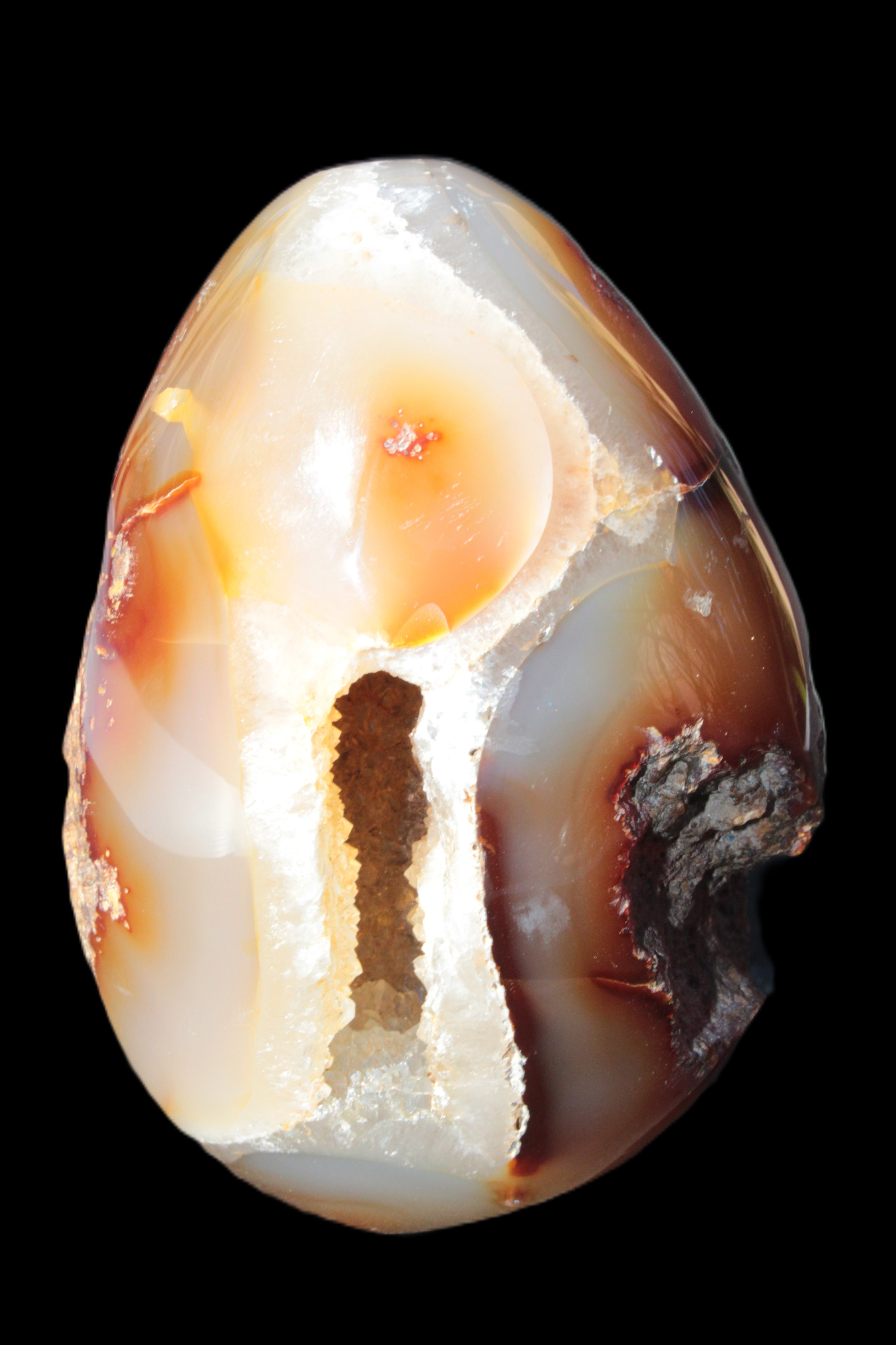 Chocolate Agate crystal cave geode 498g