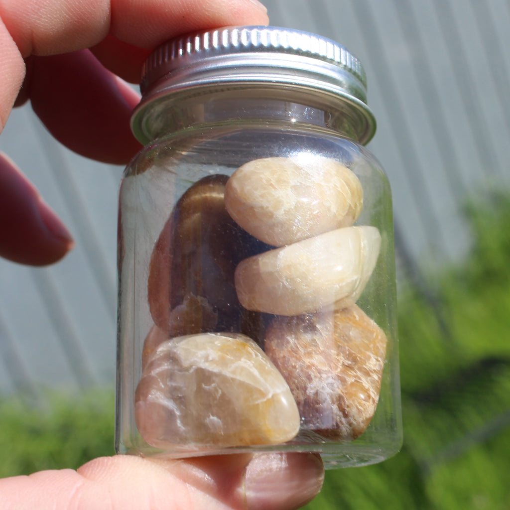 Britannia & Reedy Creek mixed Citrine & Quartz 11 stones 87g Rocks and Things