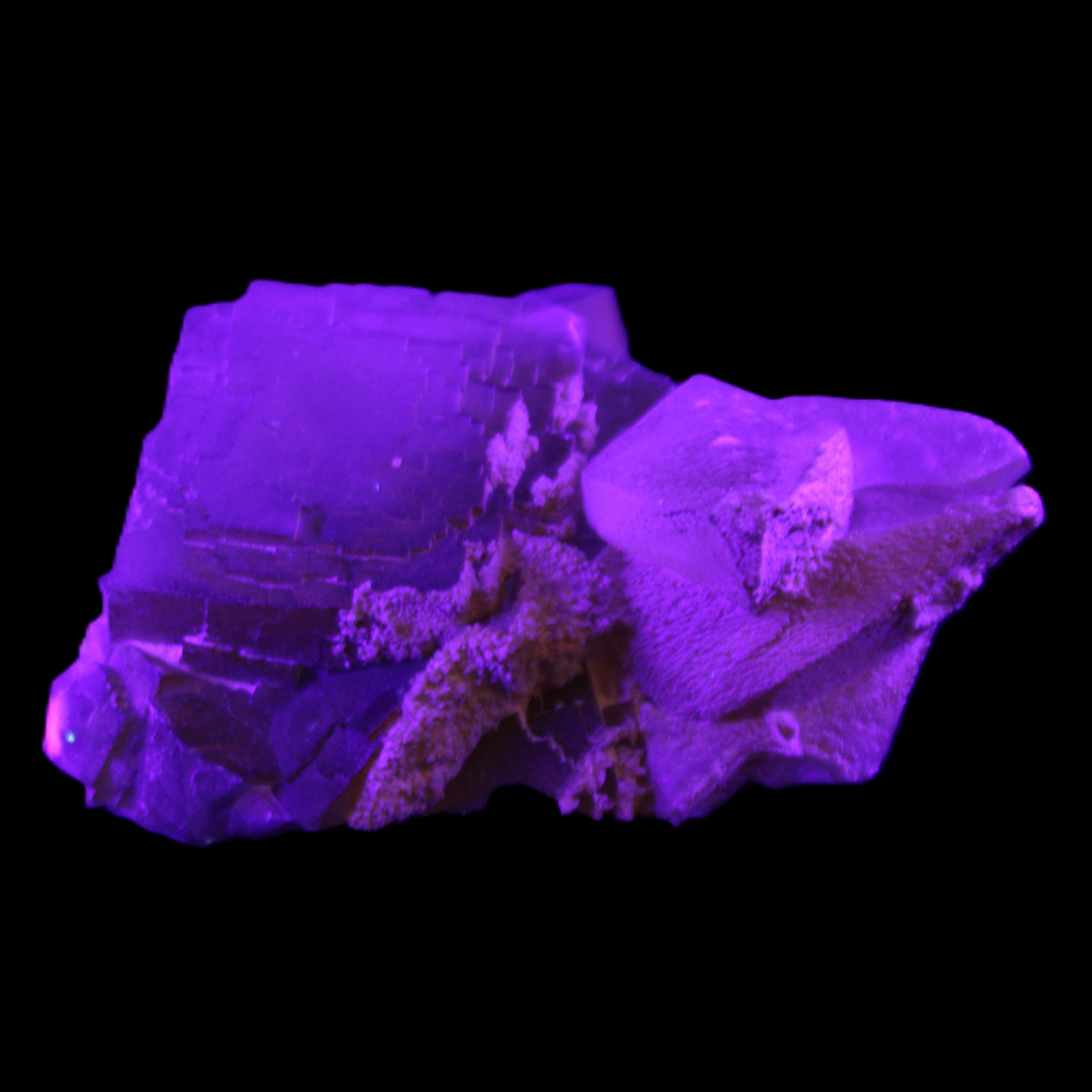 Clear Yellow Fluorite with 45mm dog-tooth Calcite 98*76*55mm 286g in UV light - Rocks and Things Store