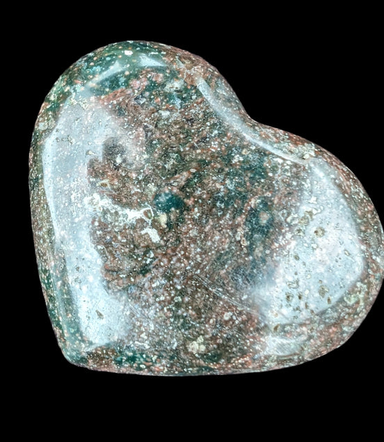 Ocean Jasper heart 176g in sunlight - Rocks and Things Store