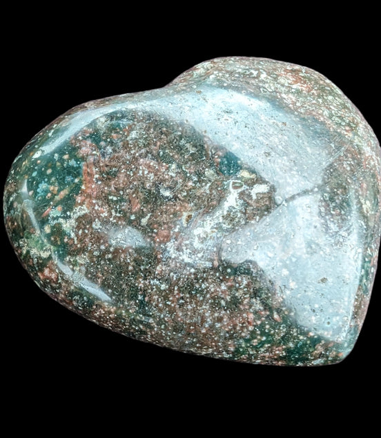 Ocean Jasper heart 176g in sunlight - Rocks and Things Store