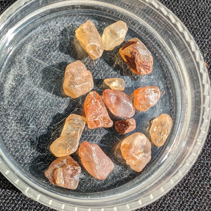 Zircon crystals from Madagascar 3g