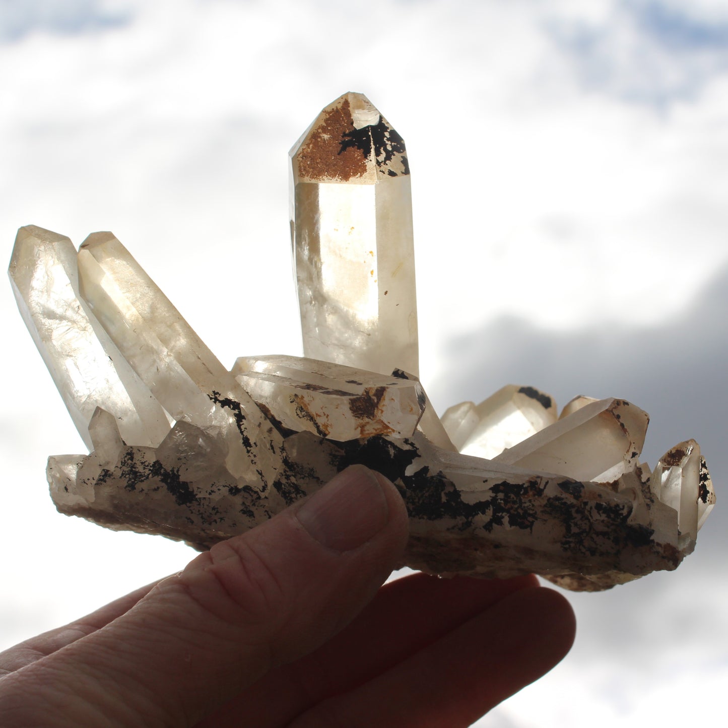 Quartz cluster 432g Rocks and Things