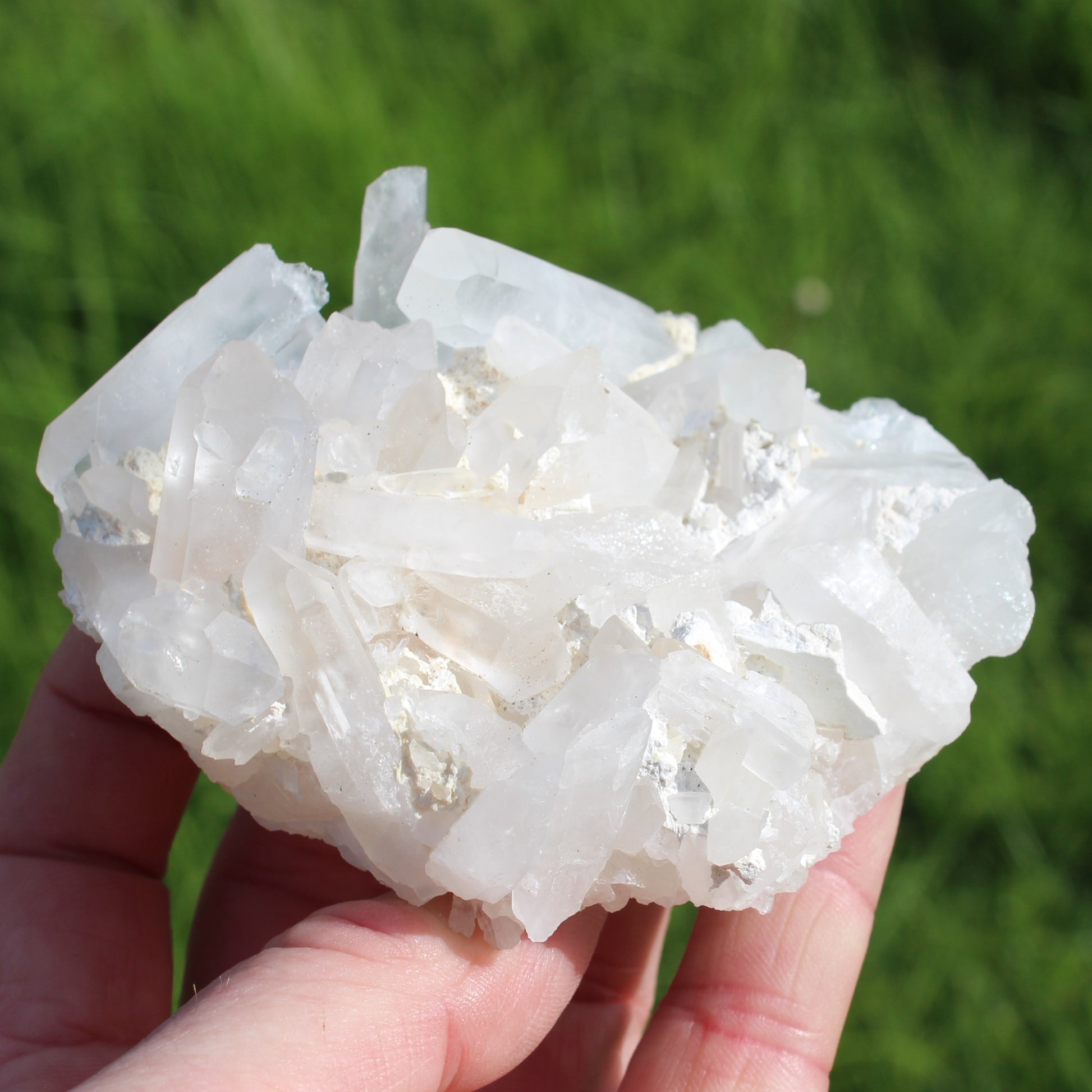 Clear Quartz cluster 243g Rocks and Things