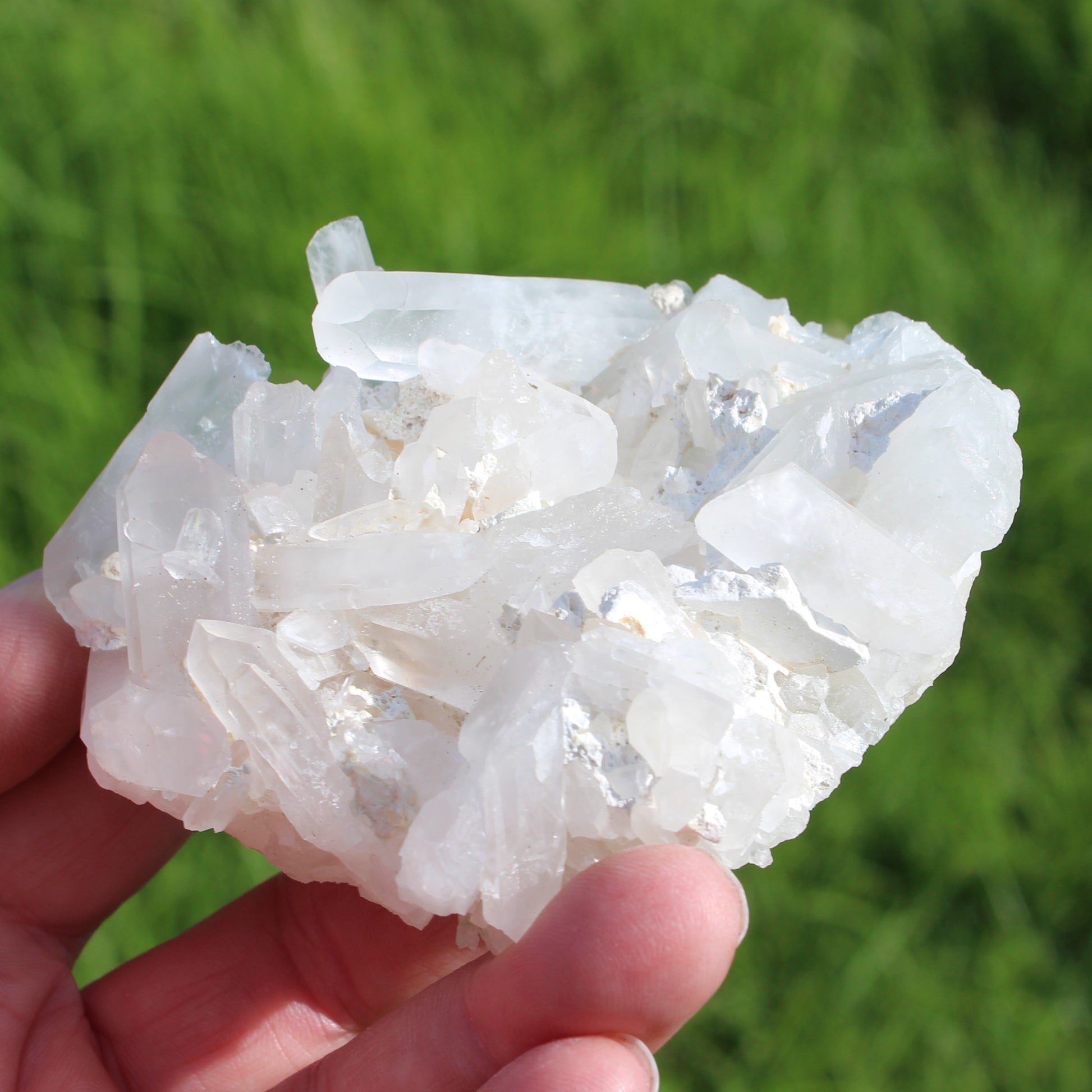 Clear Quartz cluster 243g Rocks and Things