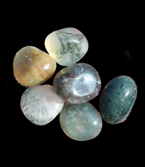 Moss Agate tiny crystals from Madagascar 9g  - Rocks and Things Store