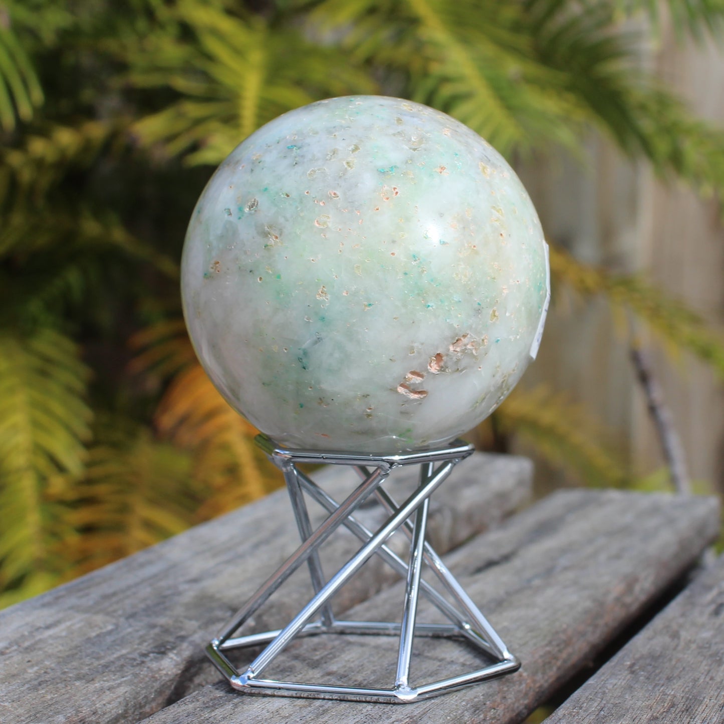 Green pine Phoenix stone sphere 66mm 405g