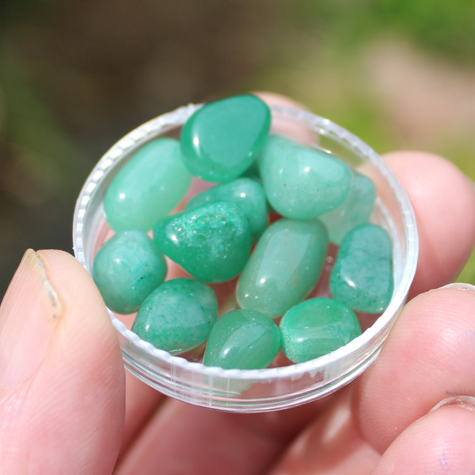 Aventurine polished gravel 9-11g Rocks and Things