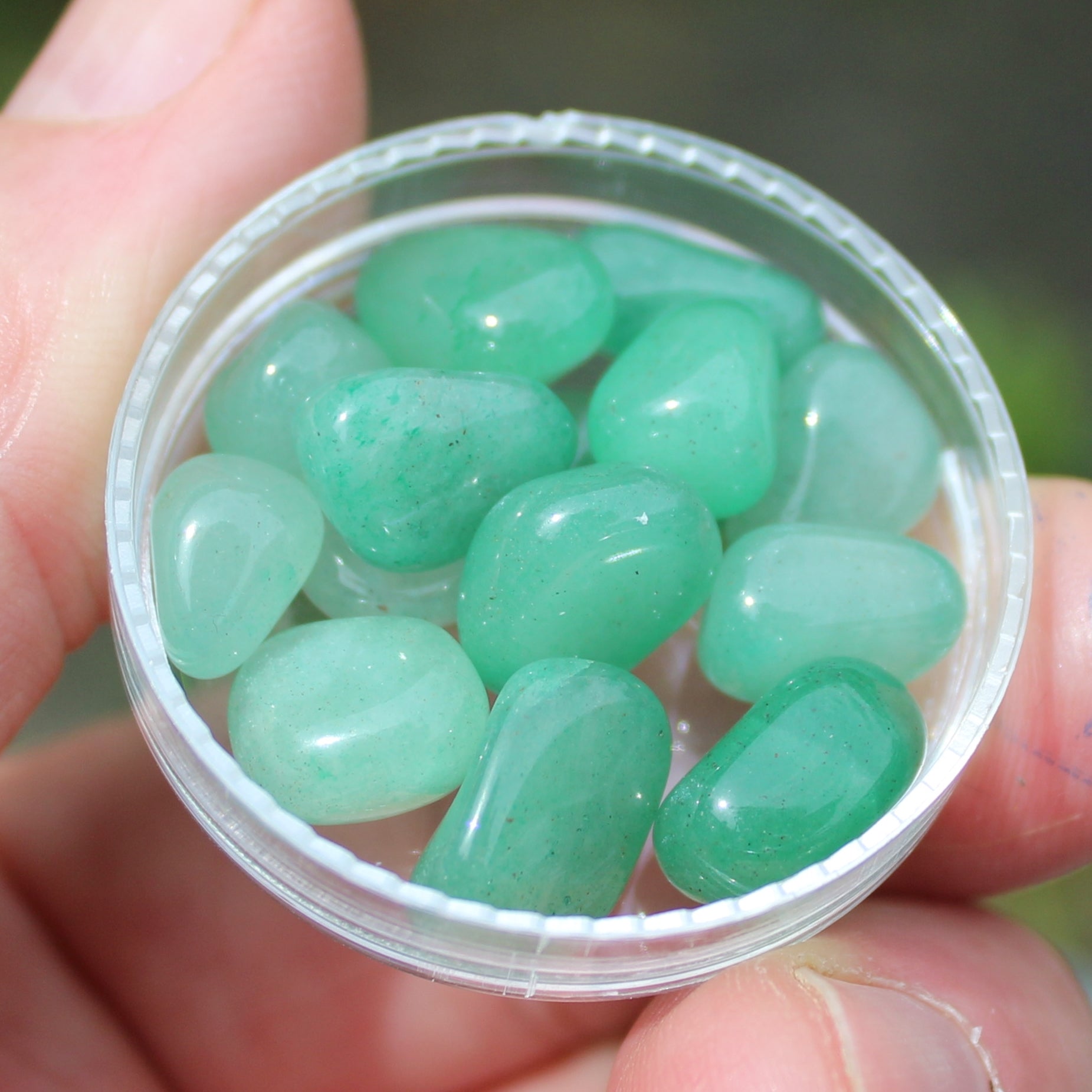 Aventurine polished gravel 9-11g Rocks and Things