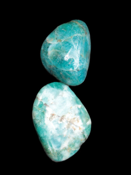 Blue Apatite 2 stones 20/24mm 16g - Rocks and Things Store