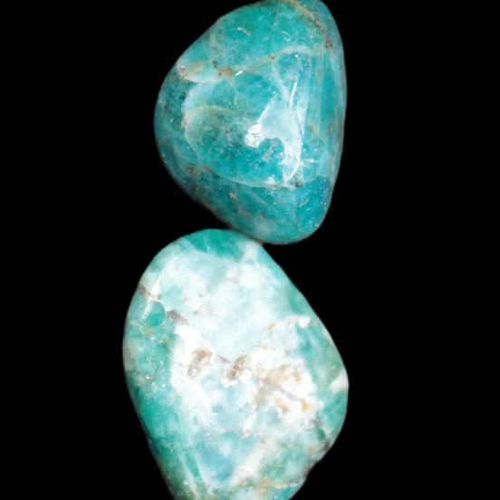 Blue Apatite 2 stones 20/24mm 16g - Rocks and Things Store