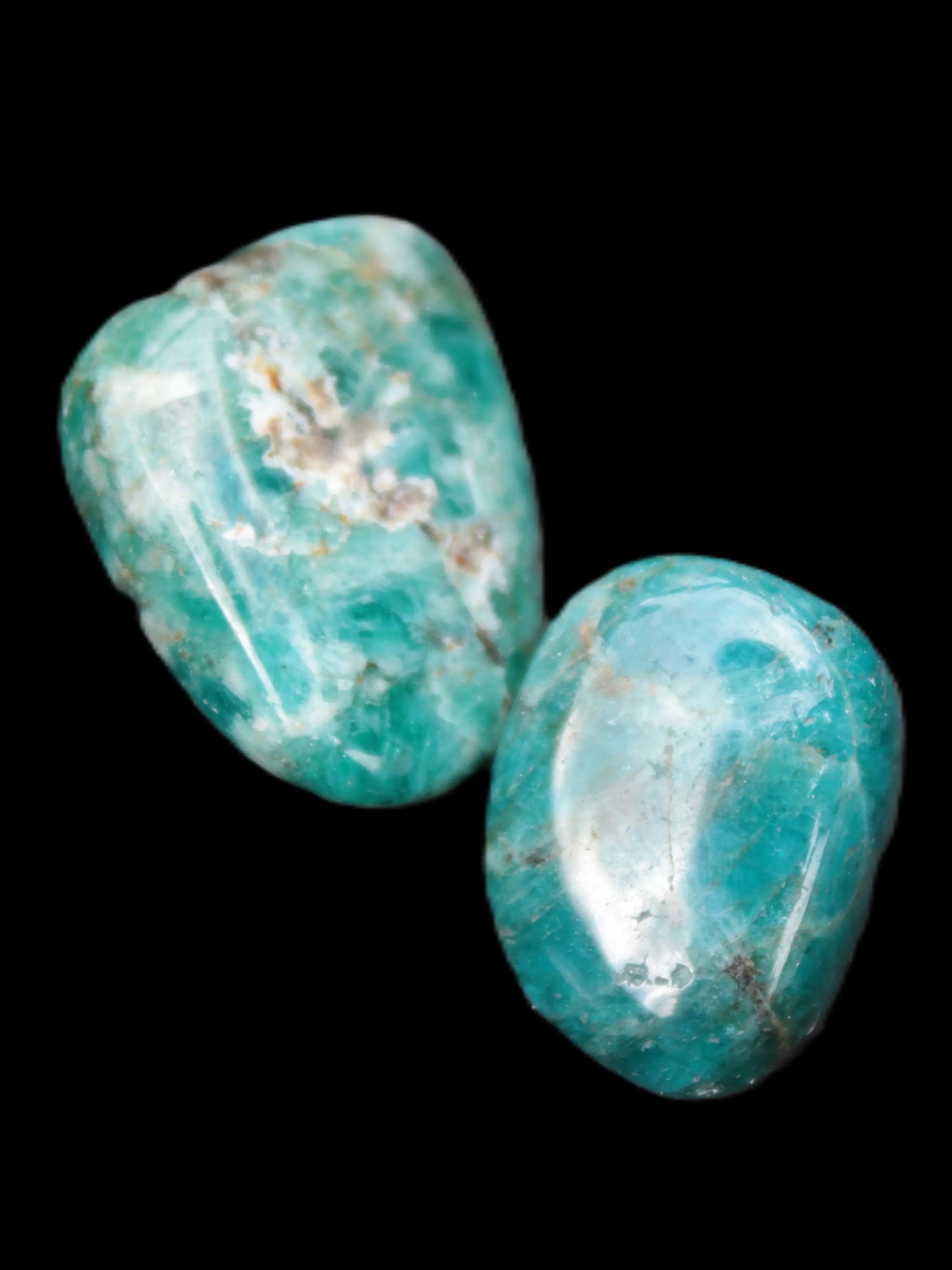 Blue Apatite 2 stones 20/24mm 16g Rocks and Things