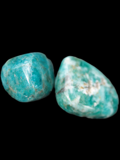 Blue Apatite 2 stones 20/24mm 16g Rocks and Things