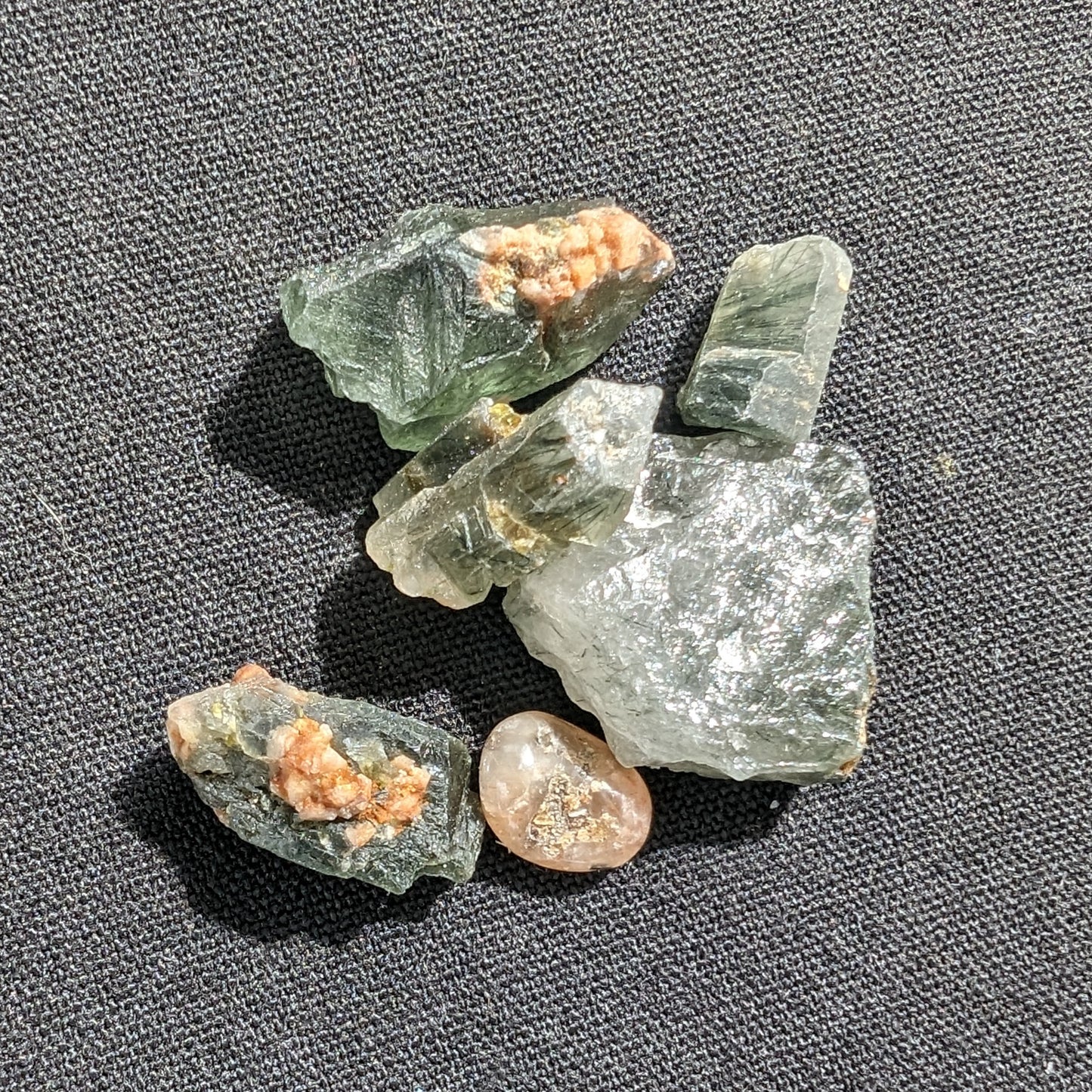 Green hair rutiliated Quartz points 5/6 approx 10g Rocks and Things