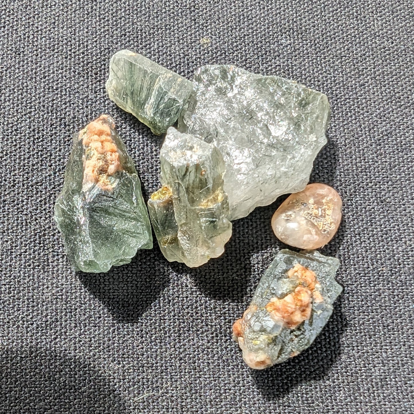 Green hair rutiliated Quartz points 5/6 approx 10g Rocks and Things