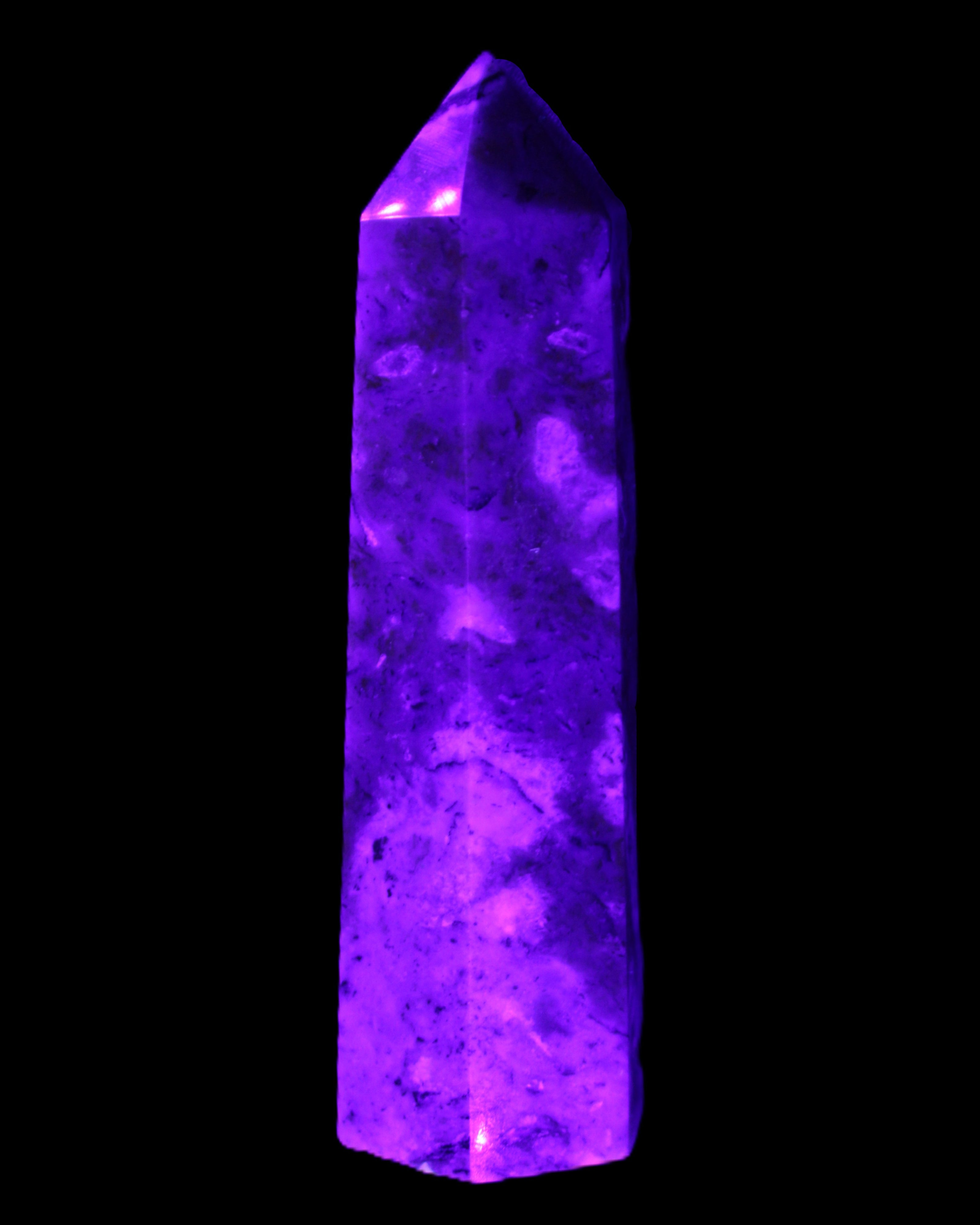 Pietersite wand 95g in UV light - Rocks and Things Store