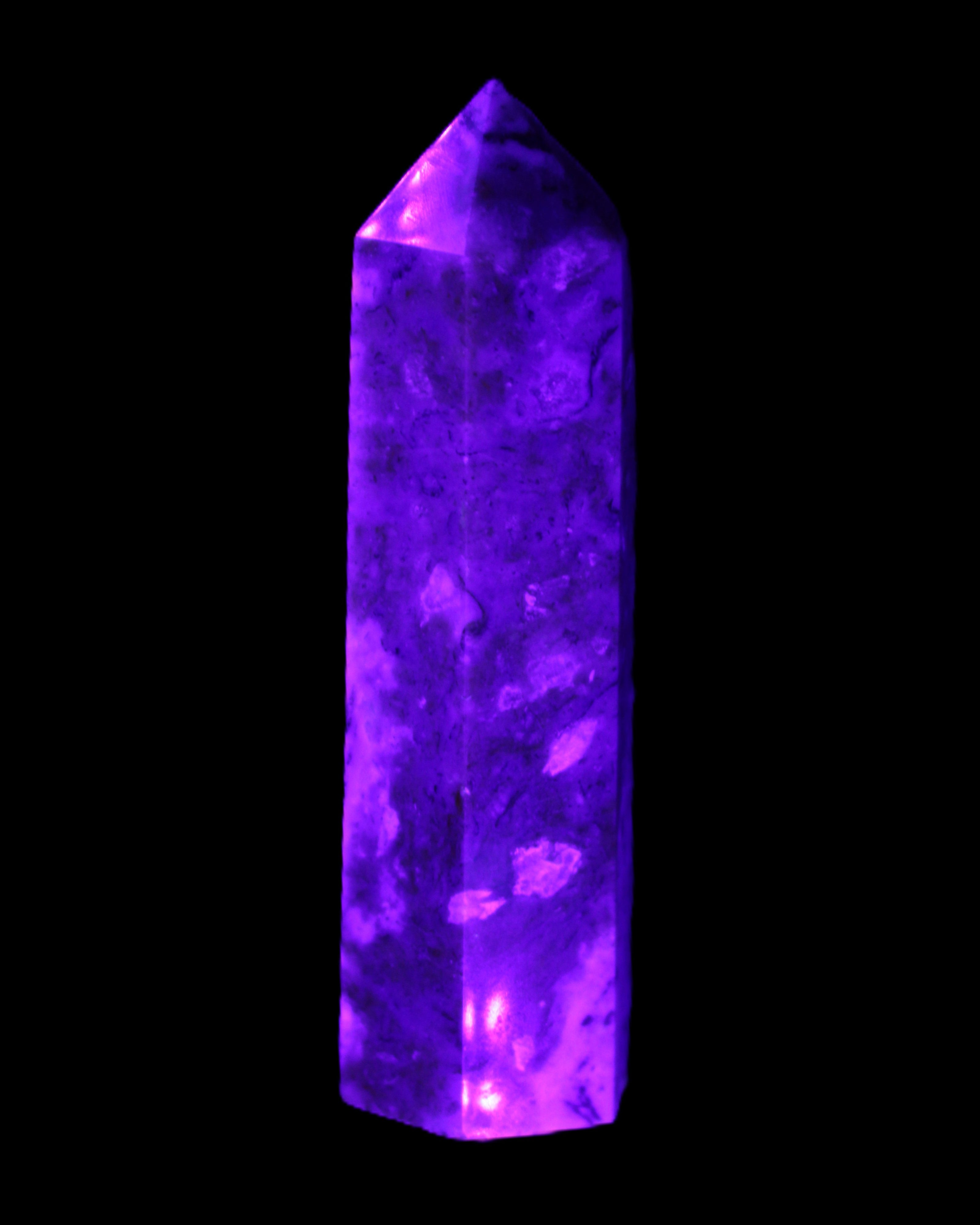Pietersite wand 95g in UV light - Rocks and Things Store