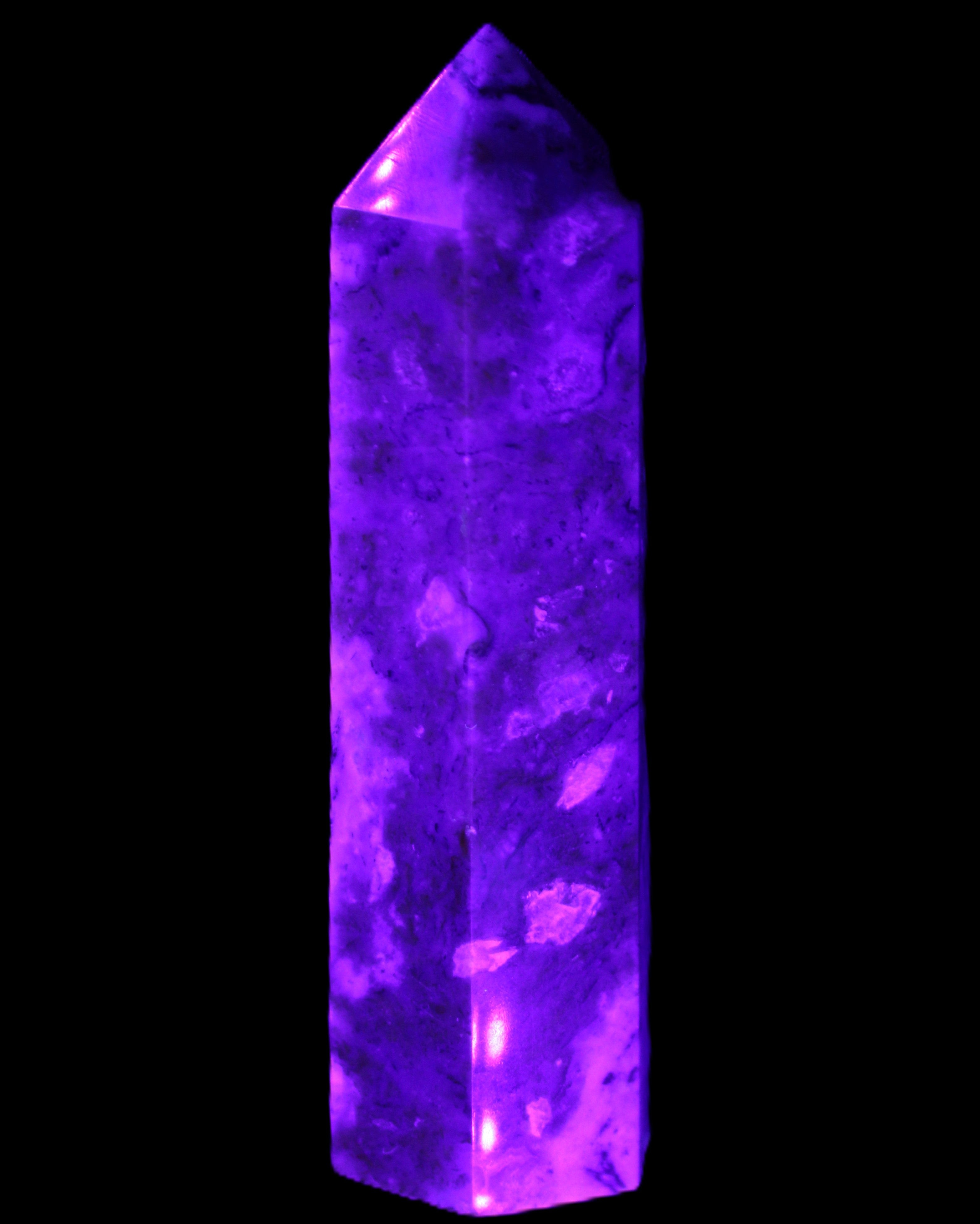 Pietersite wand 95g in UV light - Rocks and Things Store