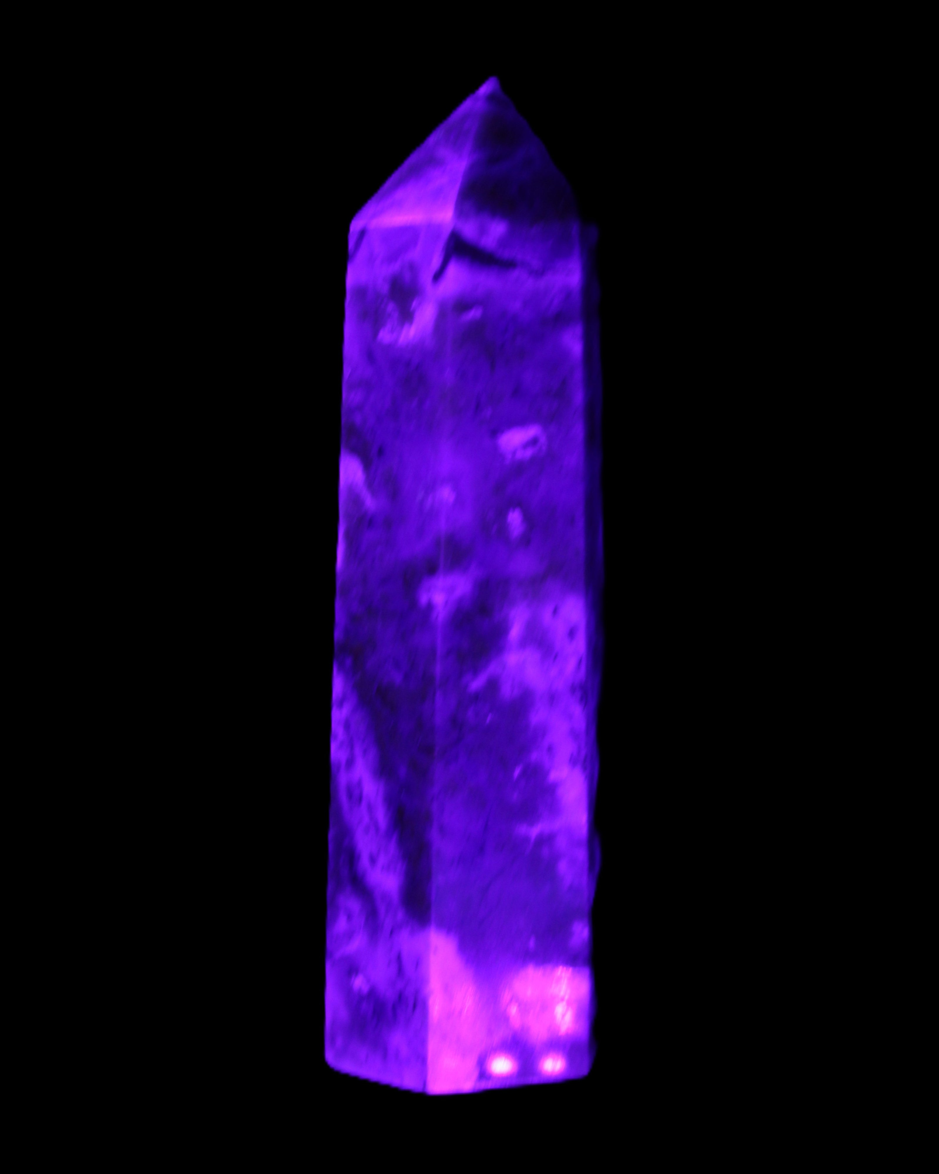 Pietersite wand 95g in UV light - Rocks and Things Store