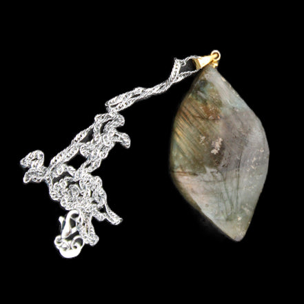 Labradorite pendant and necklace 11-15g in sunlight - Rocks and Things Store