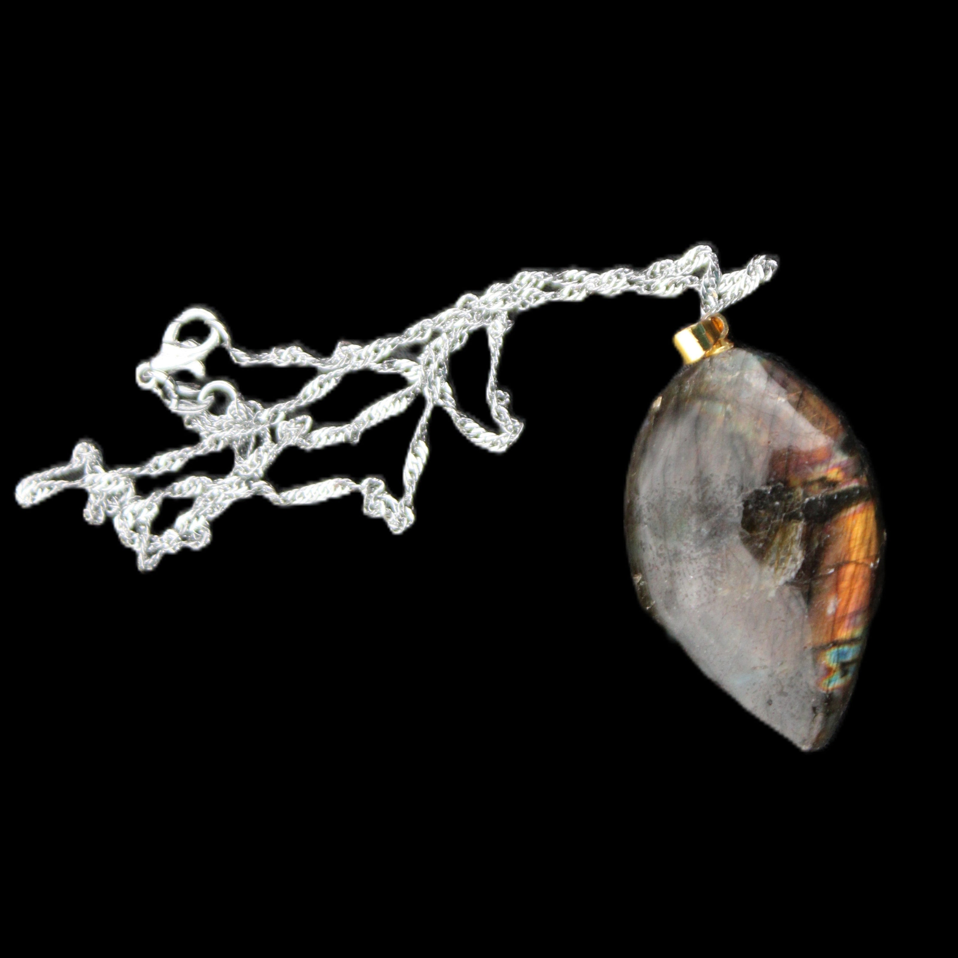 Labradorite pendant and necklace 11-15g in sunlight - Rocks and Things Store