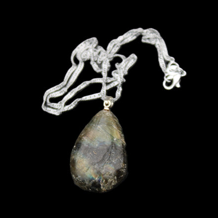 Labradorite drop pendant with necklace 30*20*10mm 14g in sunlight - Rocks and Things Store