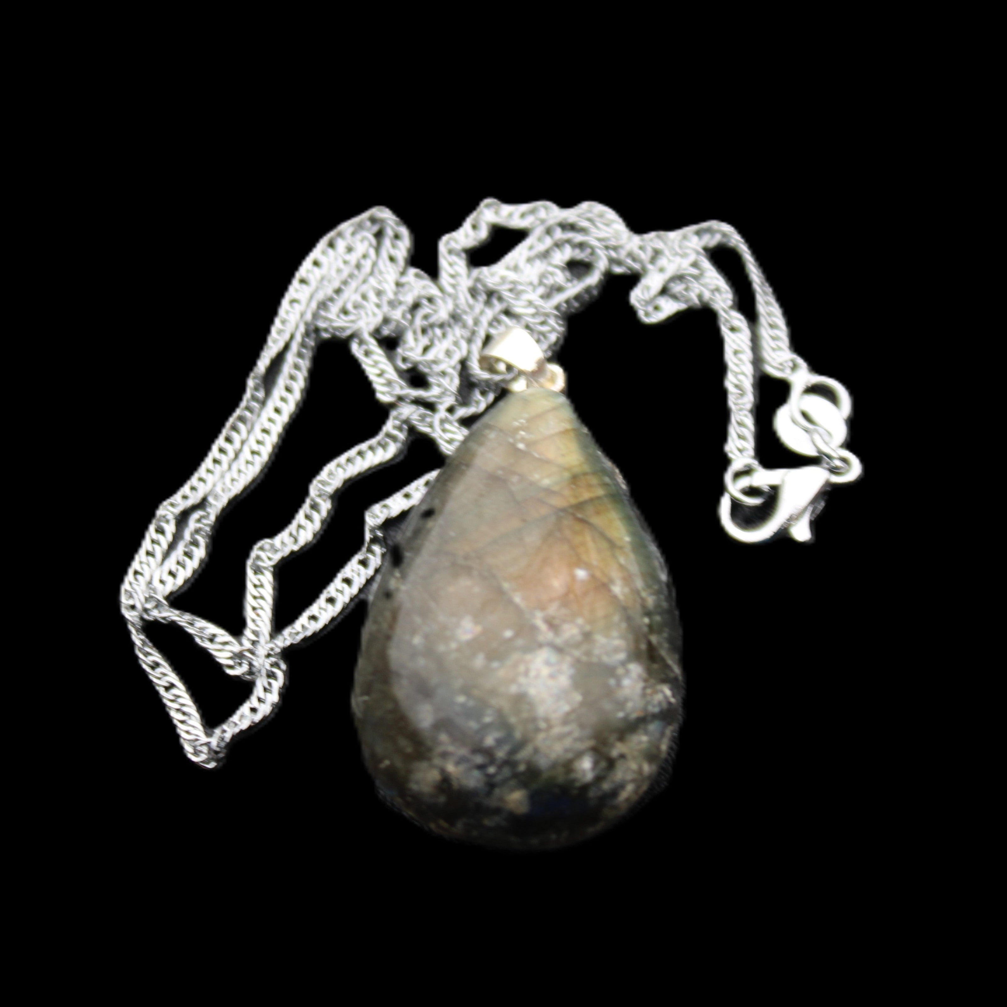 Labradorite drop pendant with necklace 30*20*10mm 14g in sunlight - Rocks and Things Store