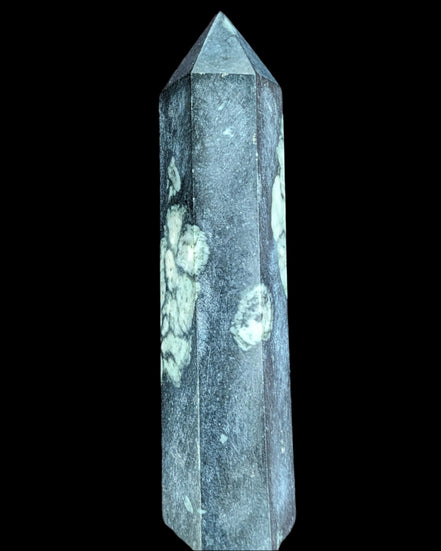 Chrysanthemum Stone wand 90g - Rocks and Things Store