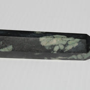 Chrysanthemum Stone wand 90g Rocks and Things