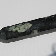 Chrysanthemum Stone wand 90g Rocks and Things