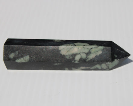 Chrysanthemum Stone wand 90g Rocks and Things