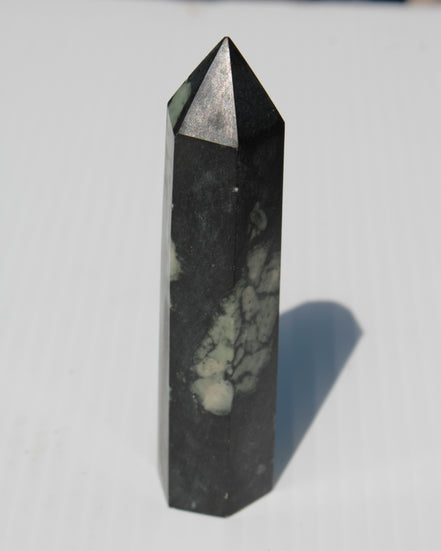 Chrysanthemum Stone wand 90g Rocks and Things