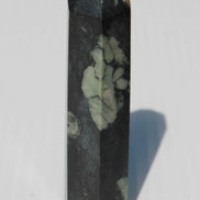 Chrysanthemum Stone wand 90g Rocks and Things