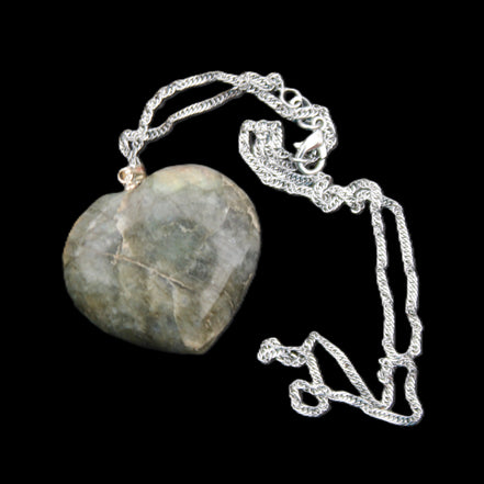 Labradorite heart pendant and necklace 32*30*10mm 22g in sunlight - Rocks and Things Store