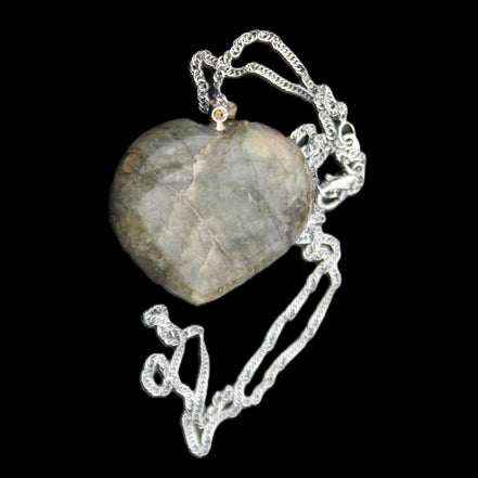 Labradorite heart pendant and necklace 32*30*10mm 22g in sunlight - Rocks and Things Store