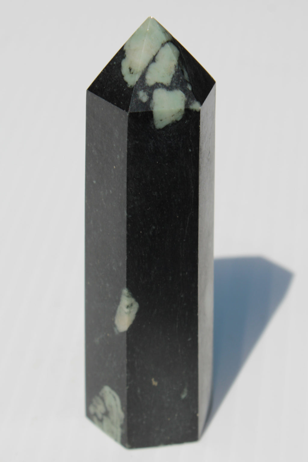 Chrysanthemum Stone wand 116g Rocks and Things