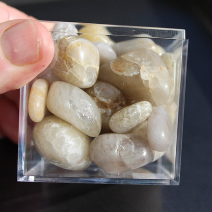 Britannia Creek tumbled Quartz, Citrine & Smoky Quartz, 25 crystals 56mm cube 253g