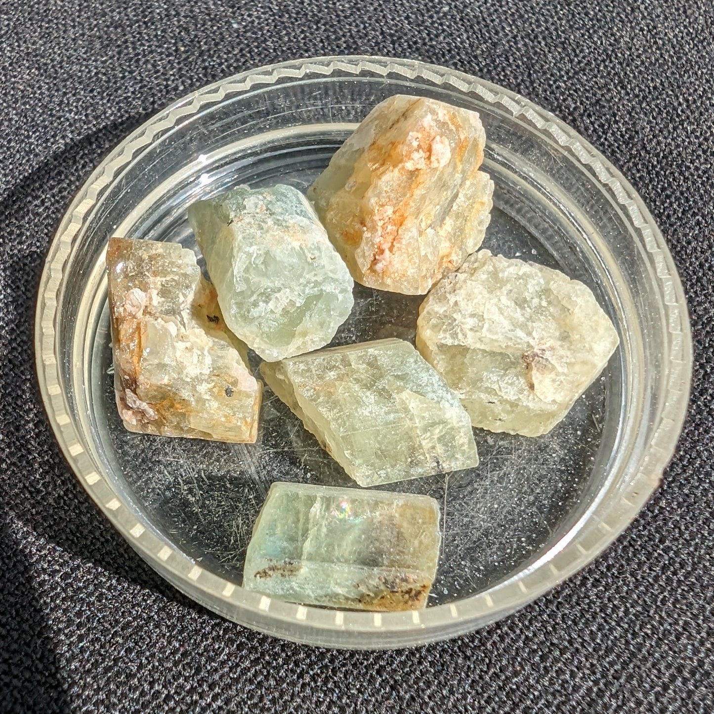 Aquamarine natural 4-6 crystals 7-8g