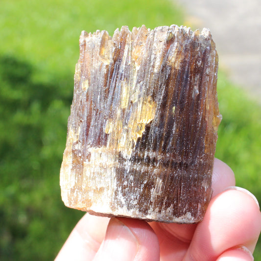 Amber Calcite phosphorescent 127g